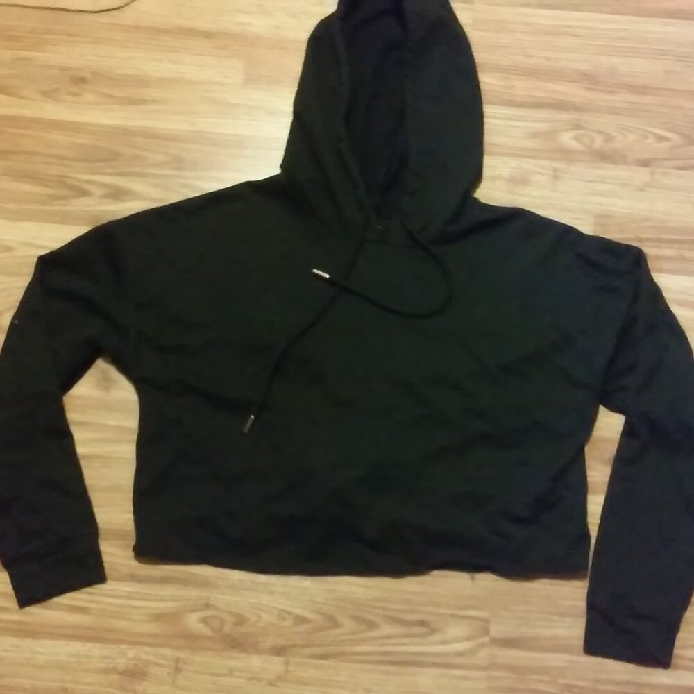 Cropped Top With Hood TIes in Front ANd Back Bottom 21" Across Front 17" Long